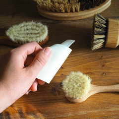 Glass & Window Cleaning Spray – 16 oz Refillable Kit